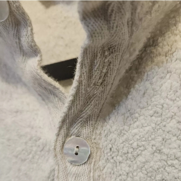 Soft Surroundings Women's CUDDLE PULLOVER Light Gray Size Large - Picture 9 of 16